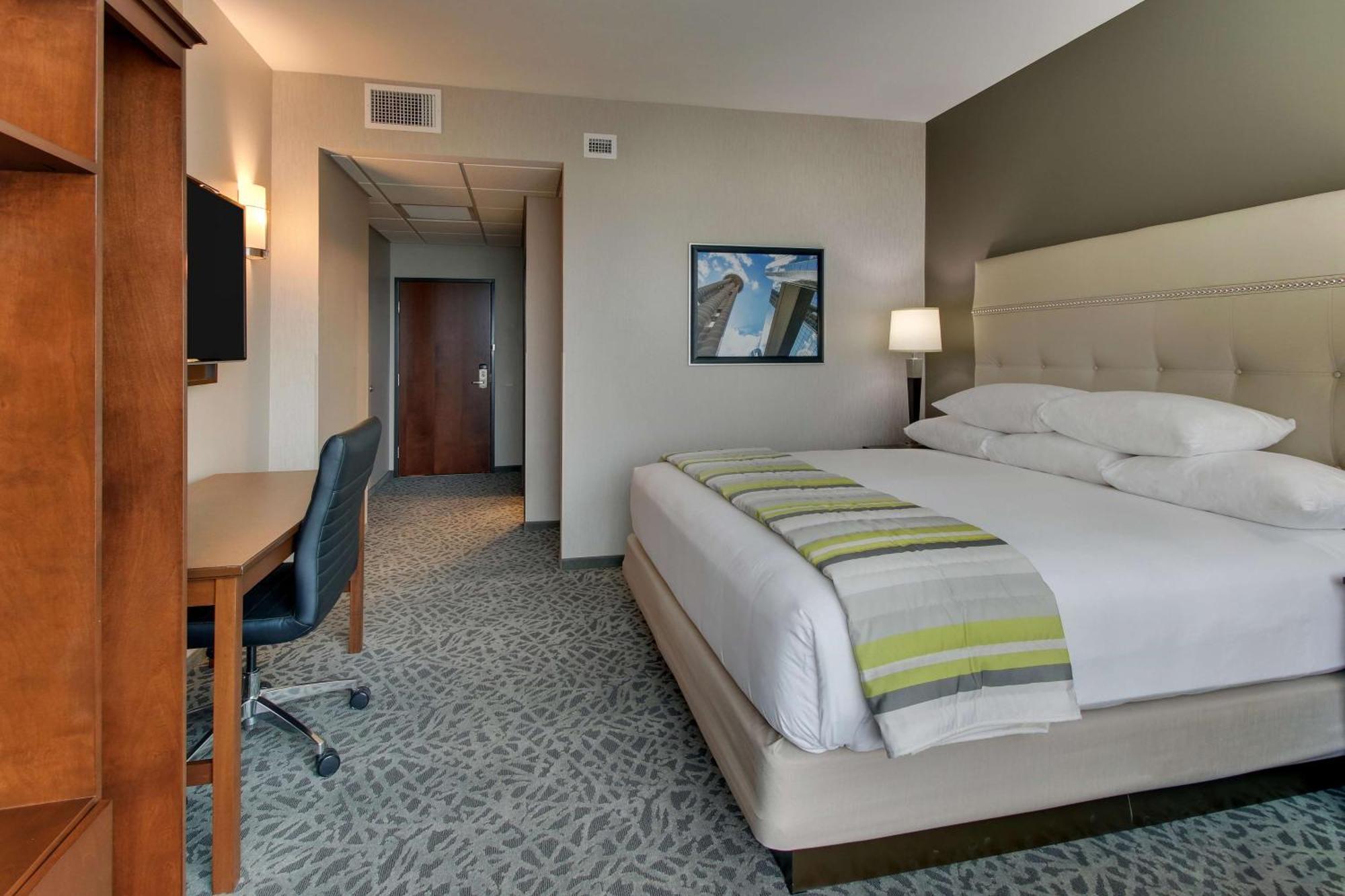 Drury Plaza Hotel Dallas Ричардсън Екстериор снимка